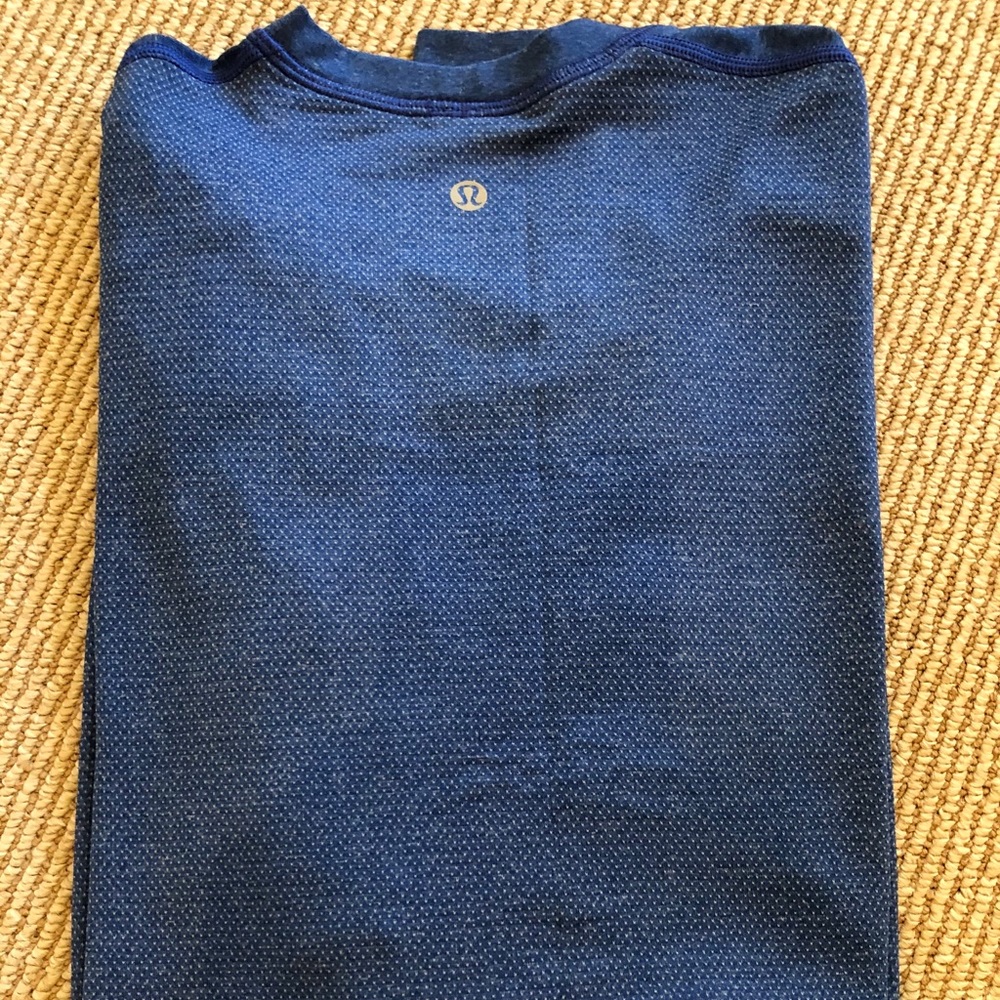 Lululemon Stretch Your Head long sleeve tee